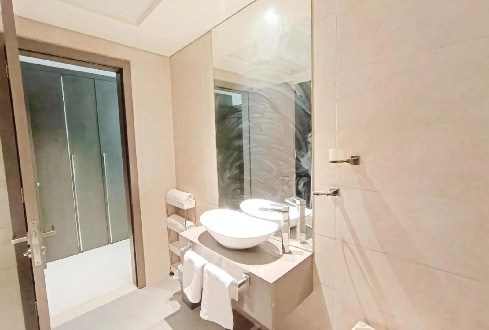 Apartment Modern High-Rise Studio In The Heart Of Business Bay Dubai United Arab Emirates