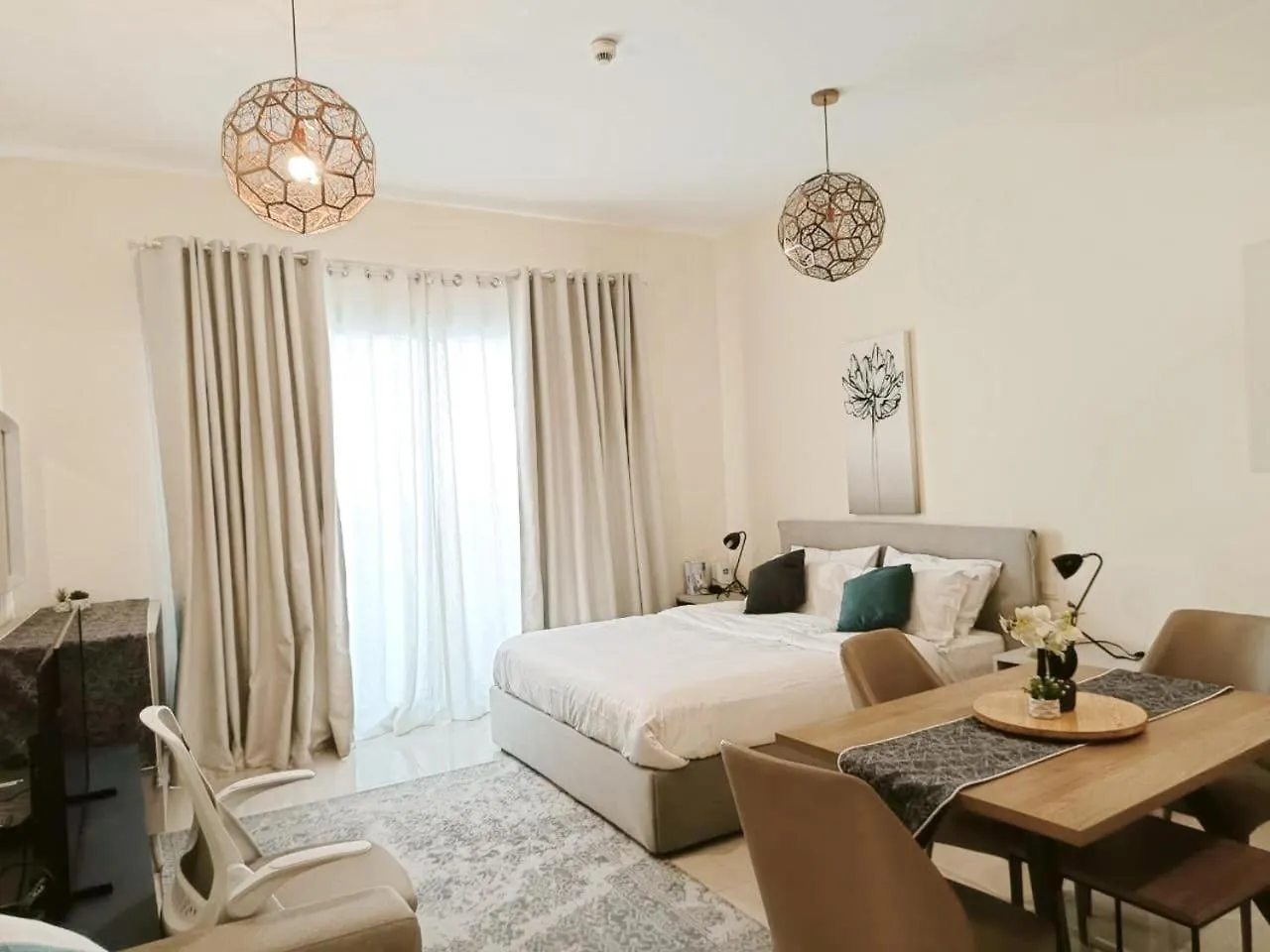 Modern High-Rise Studio In The Heart Of Business Bay Dubai United Arab Emirates
